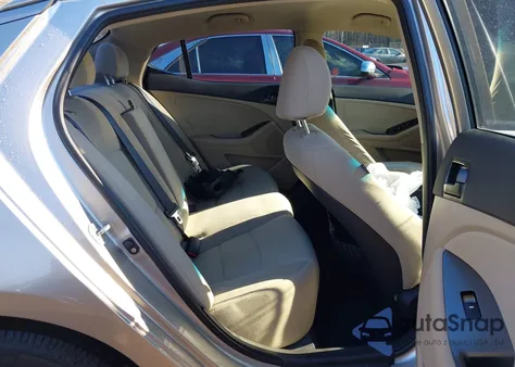 2012 Kia Optima Lx z USA, uszkodzony, nr VIN KNAGM4A74C5292262